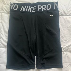 Nike Pros biker shorts